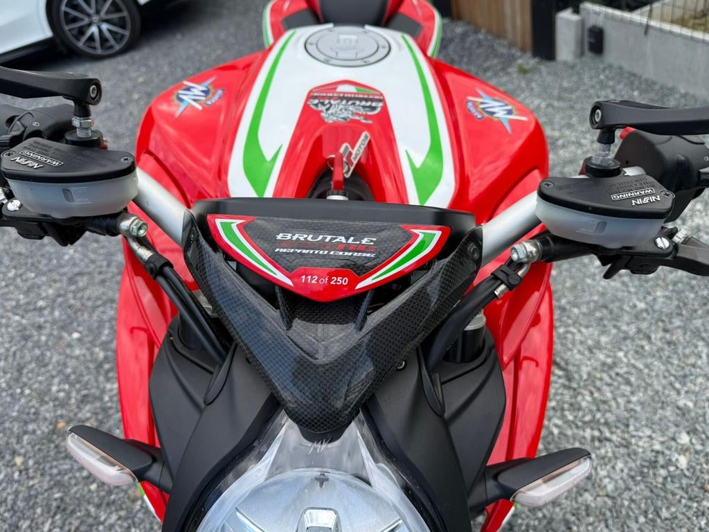 Mv agusta brutale 800 RR 858km!! nummer 112/250 reeds gvv!!!, Motos, Échappement sport, Permis Moto A, 798 cm³, Entreprise