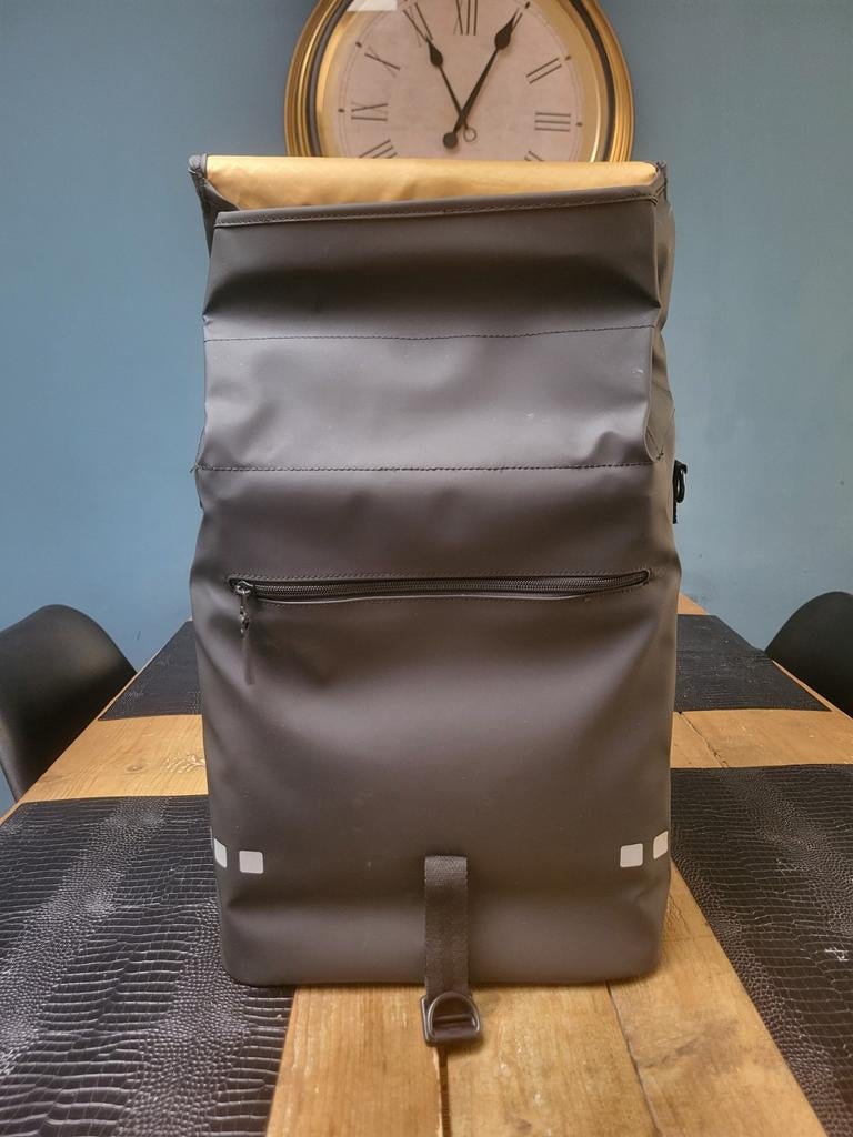 New Looxs fietstas, Ophalen