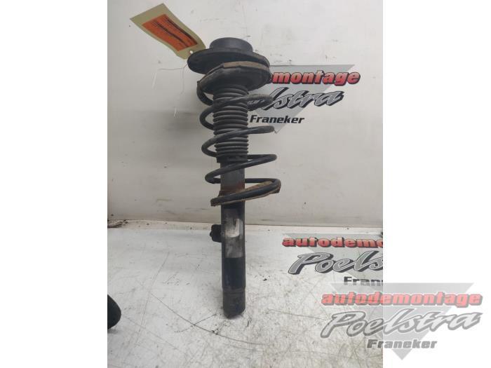 Barre amortisseur avant gauche d'un Peugeot 206, Autos : Pièces & Accessoires, Suspension & Châssis, Peugeot, Utilisé, 3 mois de garantie