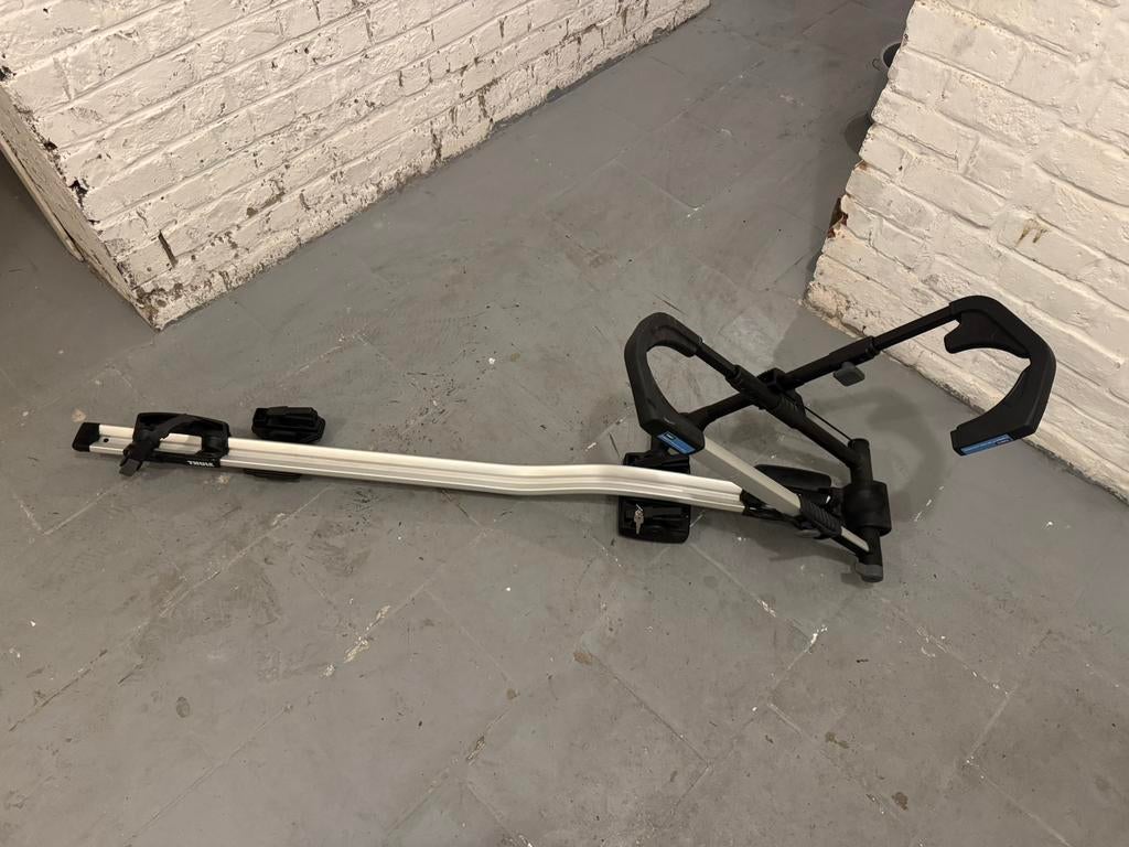 THULE UpRide fietsendrager op het dak - Onberispelijke staat, Ophalen, 1 fiets, Zo goed als nieuw, Dakdrager