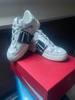 Valentino, Sports & Fitness, Basket, Enlèvement, Neuf