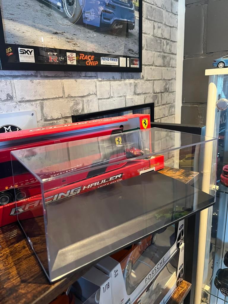 Exclusiv cars vitrine show case, Ophalen