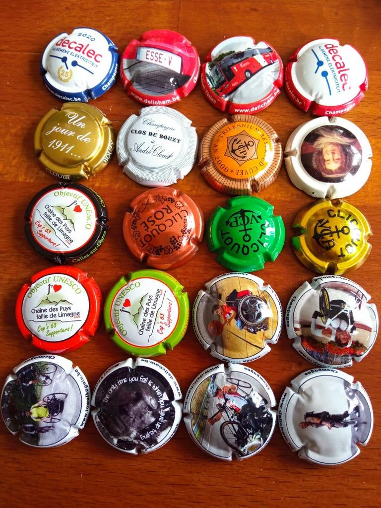 Champagne capsules lot 68, Verzamelen, Complete verzamelingen en Collecties, Verzenden