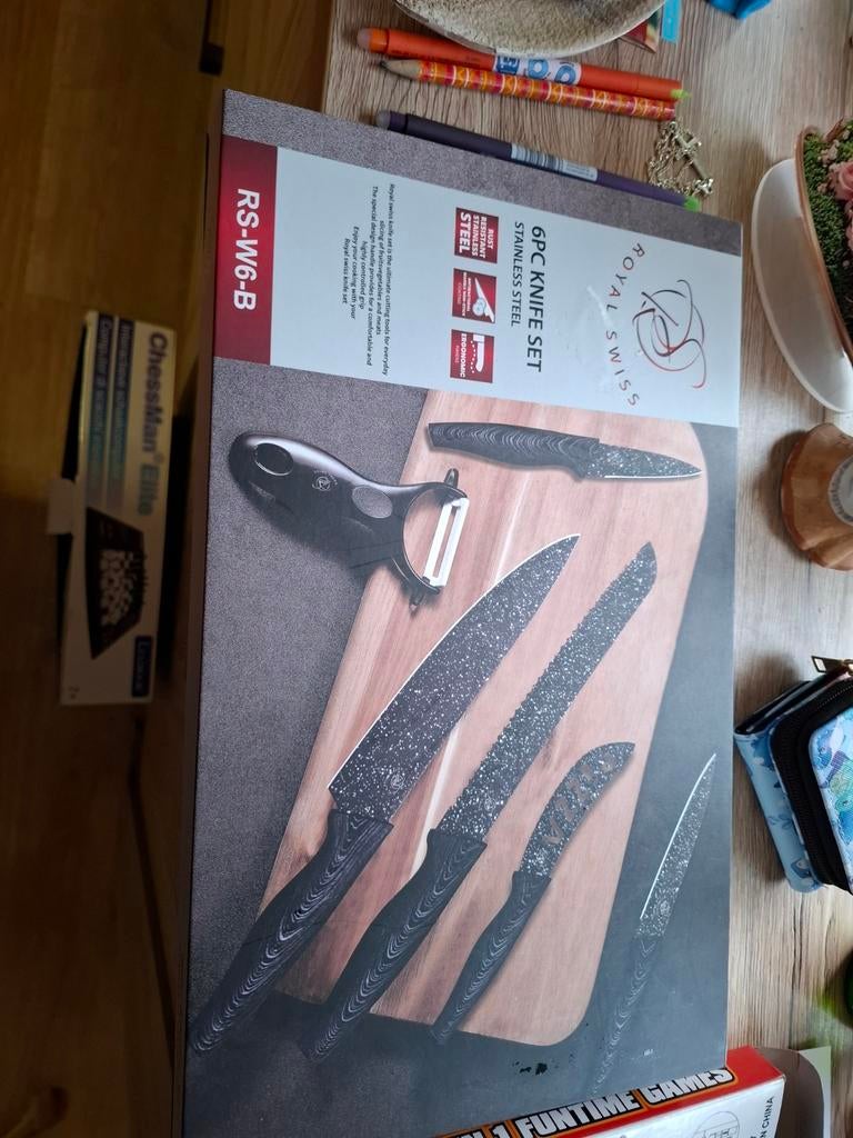 Set de 6 couteaux Royal Swiss neuf, Maison & Meubles, Cuisine | Couverts, Enlèvement ou Envoi