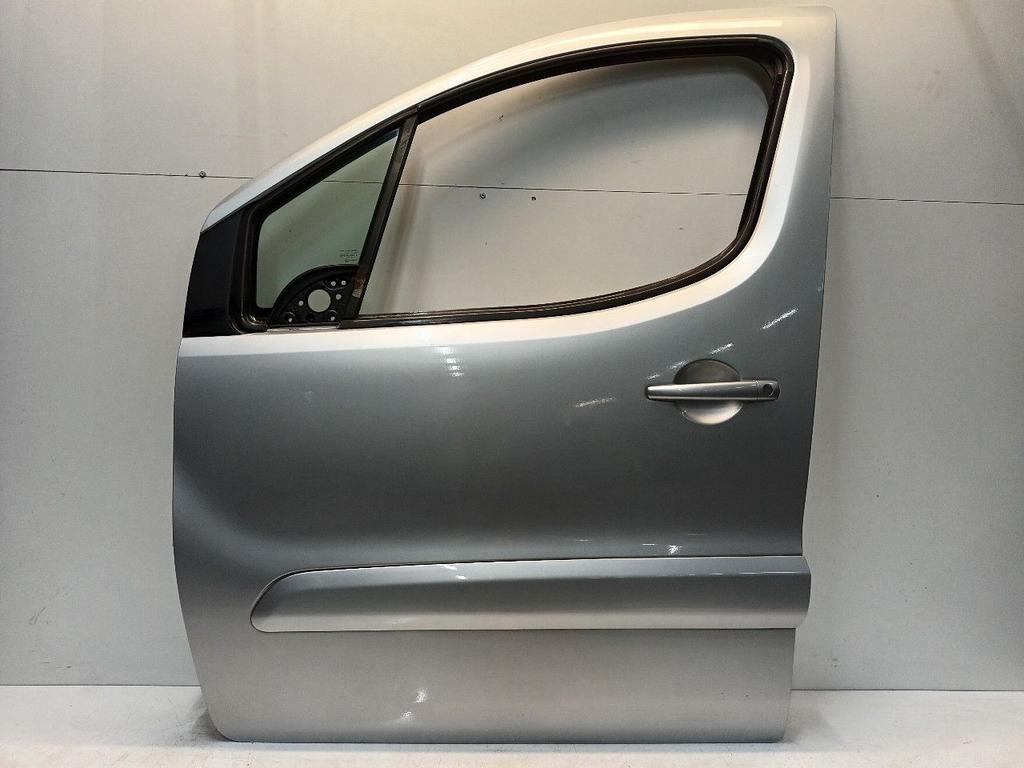 Portier links voor Peugeot Partner, Auto-onderdelen, Onderdelen@venauto.nl, Van der Ven Autorecycling B.V., Gebruikt, Ettenseweg 76, 4706 PB Roosendaal, The Netherlands