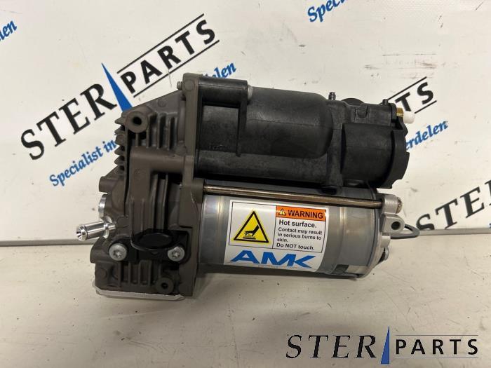 Pompe à air (suspension) d'un Mercedes ML-Klasse, Neuf, 3 mois de garantie, -, -