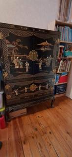 Chinese kast, Ophalen