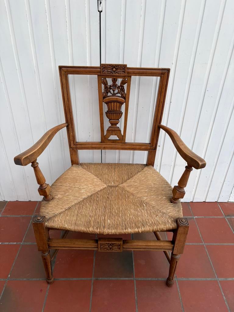 Fauteuil en bois sculpter / paille vintage, Maison & Meubles, Fauteuils, Utilisé, Bois, Enlèvement