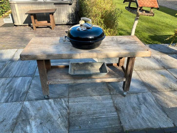 BBQ meubel van eikenhout incl weber BBQ, Tuin en Terras, Houtskoolbarbecues, Gebruikt, Ophalen