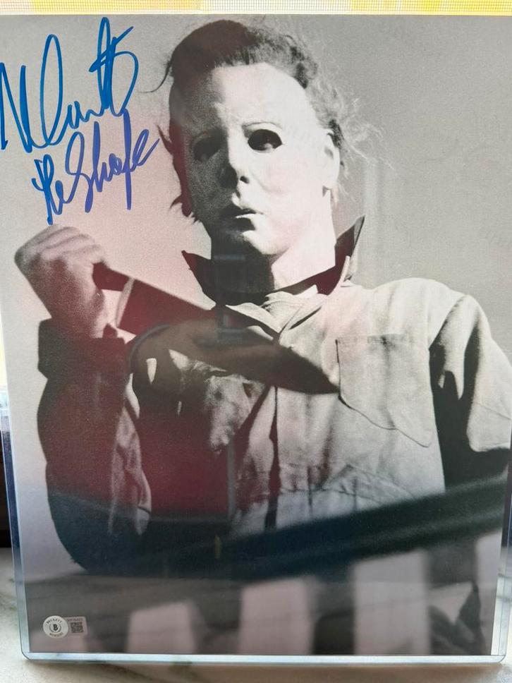 NICK CASTLE HALLOWEEN HAND GESIGNEERD !!!, Collections, Cinéma & Télévision, Neuf, Film, Enlèvement ou Envoi