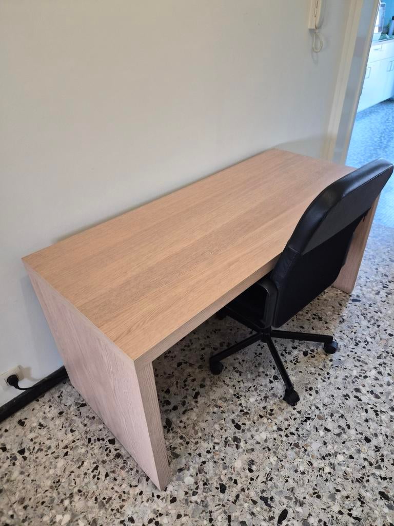 Bureau et chaise, Maison & Meubles, Bureaux, Comme neuf, Bureau d'ordinateur, IKEA, Classique, Beige, Démontable, Goulotte de câbles