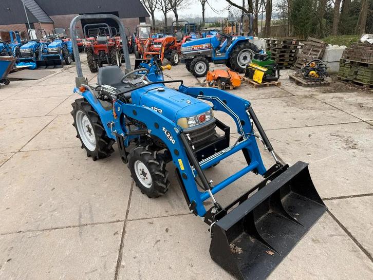 Iseki Sial 193 met voorlader, Zakelijke goederen, Machines en Bouw | Tuin, Park en Bosbouw, Overige typen