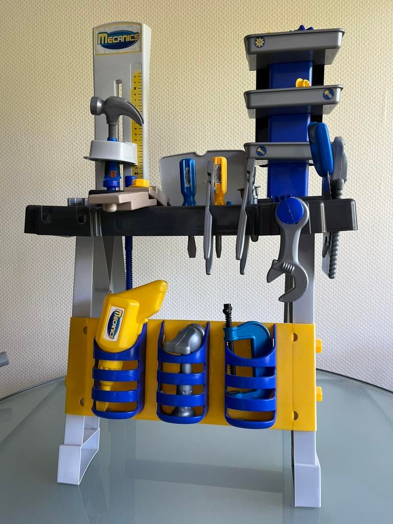 Etabli pour enfant avec de nombreux outils, Enlèvement, Comme neuf