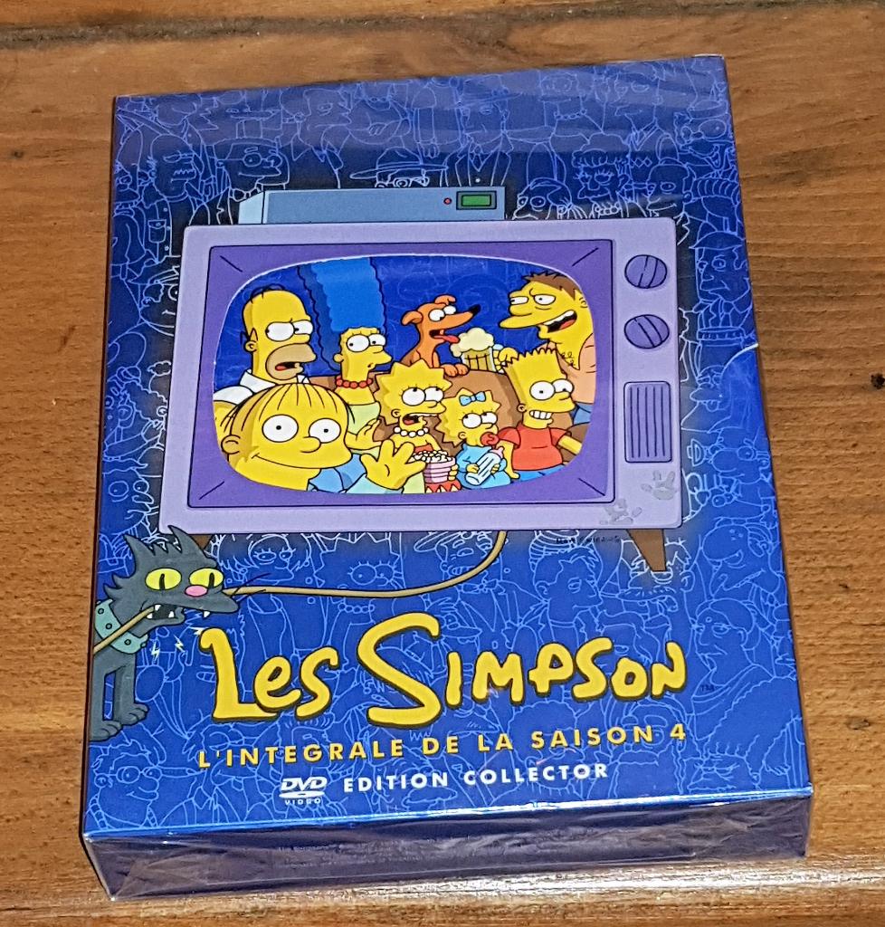 Les simpson, saison 4, À partir de 16 ans, Envoi, Neuf, dans son emballage, Coffret