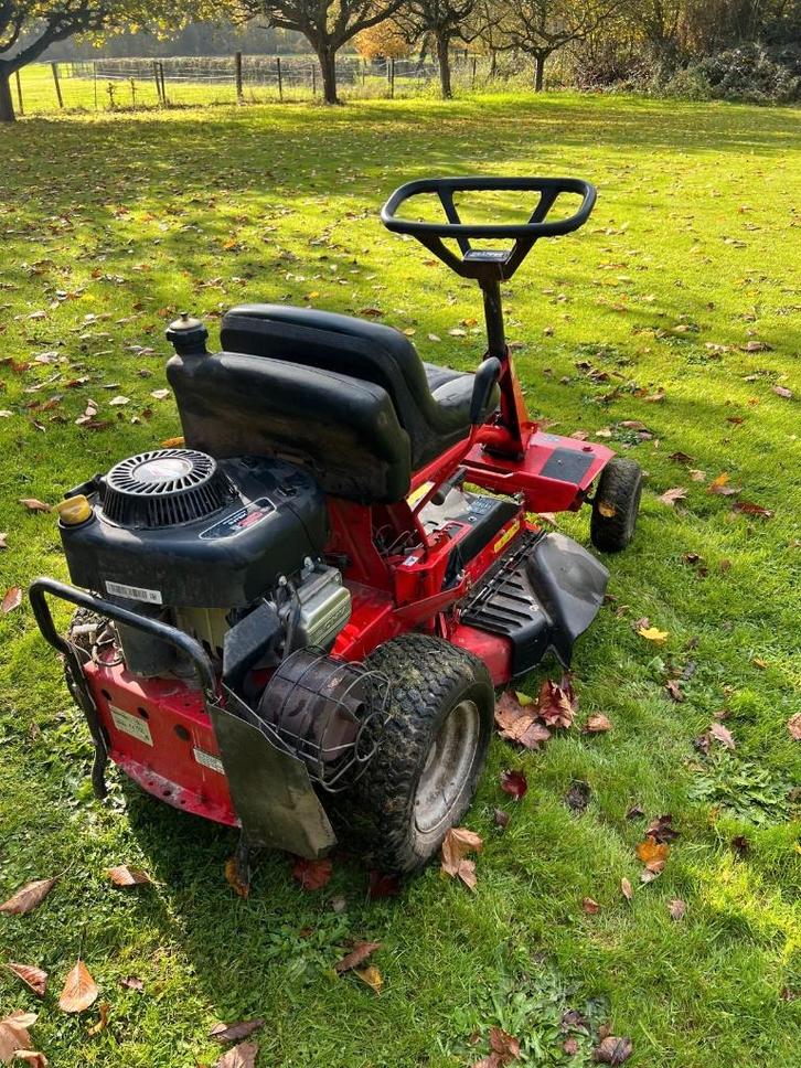 TRACTEUR TONDEUSE SNAPPER 72 CM, Jardin & Terrasse, Tondeuses à gazon, Utilisé, Tondeuses à gazon sur batterie, 50 cm ou plus