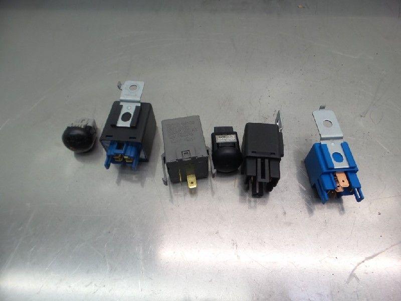 RELAIS Kia Cee'd Sporty Wagon (EDF) (|3951027010|), Gebruikt, Kia