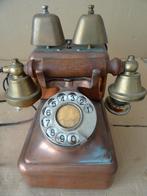 Téléphone ancien en cuivre téléphone vintage téléphone 1930, Antiquités & Art, Enlèvement ou Envoi