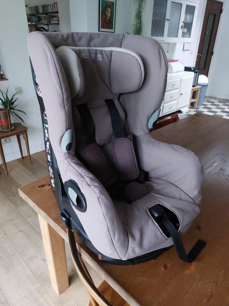 Maxi cosi Axiss, Kinderen en Baby's, Autostoeltjes, Ophalen, Gebruikt, 9 t/m 18 kg, Verstelbare rugleuning