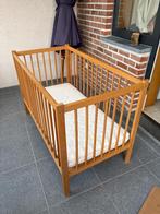 Baby- en kleuterbed in hout, Enlèvement, Utilisé, Moins de 140 cm, Moins de 70 cm