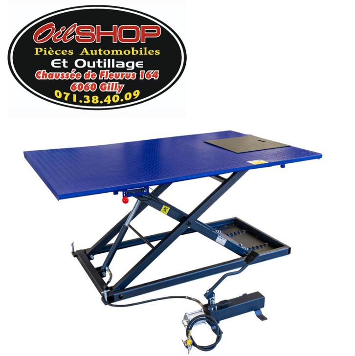 Table élévatrice moto quad / trike 675kg pneumatique, Autos : Divers, Outils de voiture, Neuf, Enlèvement