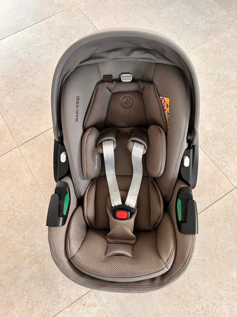 Maxicosi pebble 360 pro2 twillic truffle, Enlèvement, Comme neuf, Protection latérale, Ceinture de sécurité