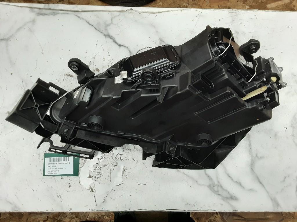 PHARE / OPTIQUE AVANT DROIT Seat Ateca (5FPX) (576941006A), Autos : Pièces & Accessoires, Mevr. I. Hauben, Utilisé, Rue de l'Espoir 34 34
4030  GRIVEGNÉE, BE