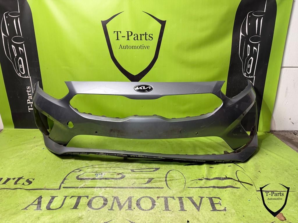 Pare-chocs avant Kia Ceed 18+, Kia, Heolleung-ro 12
06797  Seoul, Pare-chocs, Utilisé