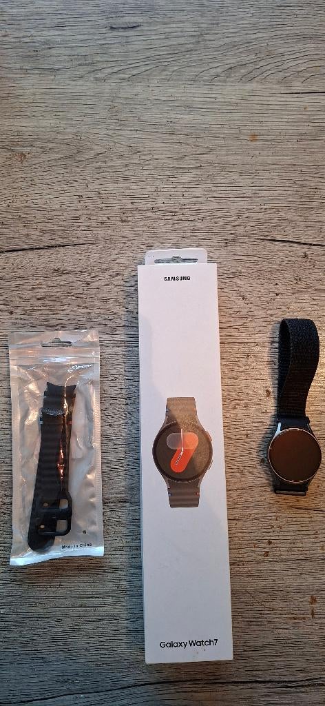 Samsung Galaxy watch 7 40mm in prima staat!!, Bijoux, Sacs & Beauté, Montres | Femmes, Montre-bracelet, Autres marques, Enlèvement