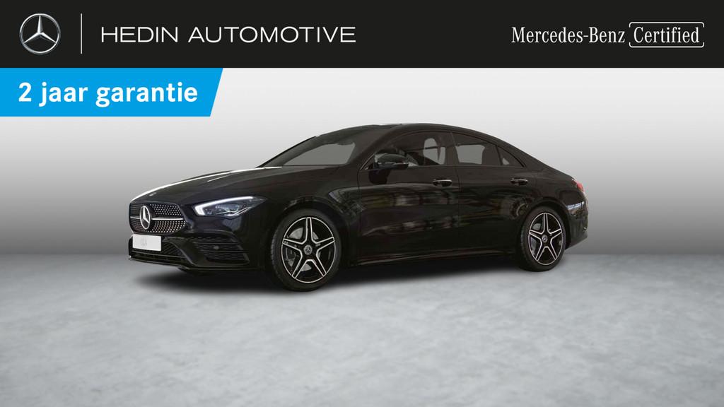 Mercedes-Benz CLA-Klasse 200 Coupé AMG Line | Panoramisch D, Stof, Euro 6, 4 cilinders, 715 kg