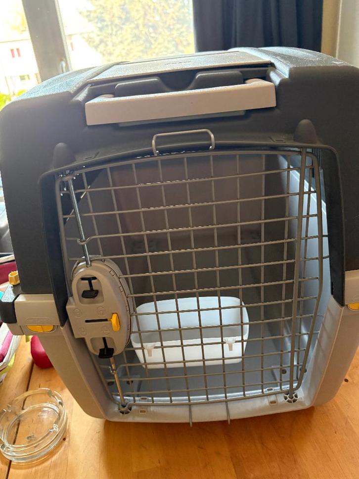 Cage chien moyen (taille 4), Animaux & Accessoires, Accessoires pour chiens, Comme neuf, Enlèvement