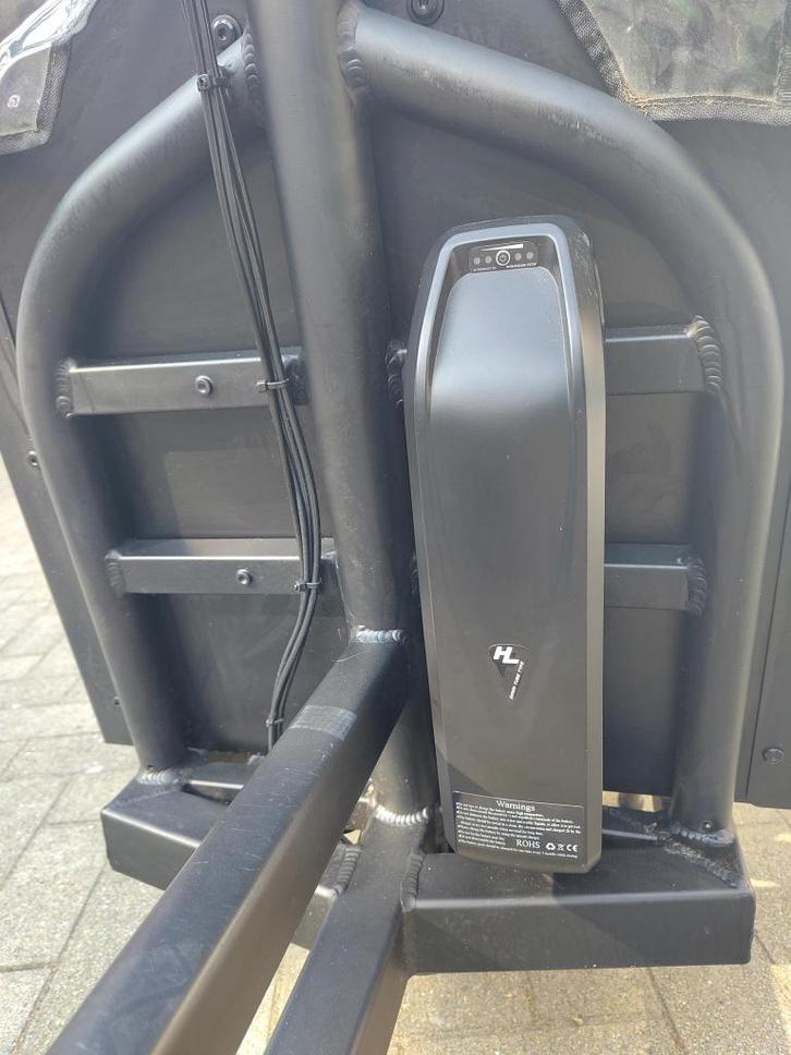 Cangoo cargo elektrische bakfiets, Vélos & Vélomoteurs, Vélos | Vélos avec bac, Utilisé, Autres marques, 4 enfants ou plus, Électrique