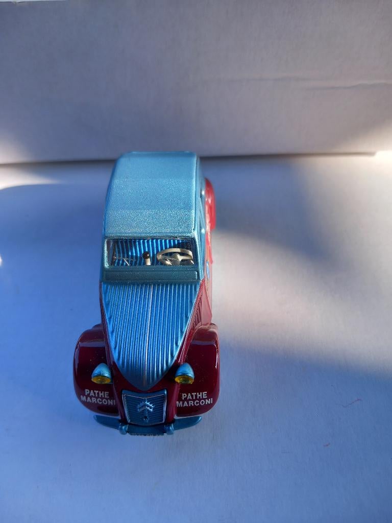 Citroen 2cv vitesse 1/43, Ophalen of Verzenden, Zo goed als nieuw, Auto, Overige merken
