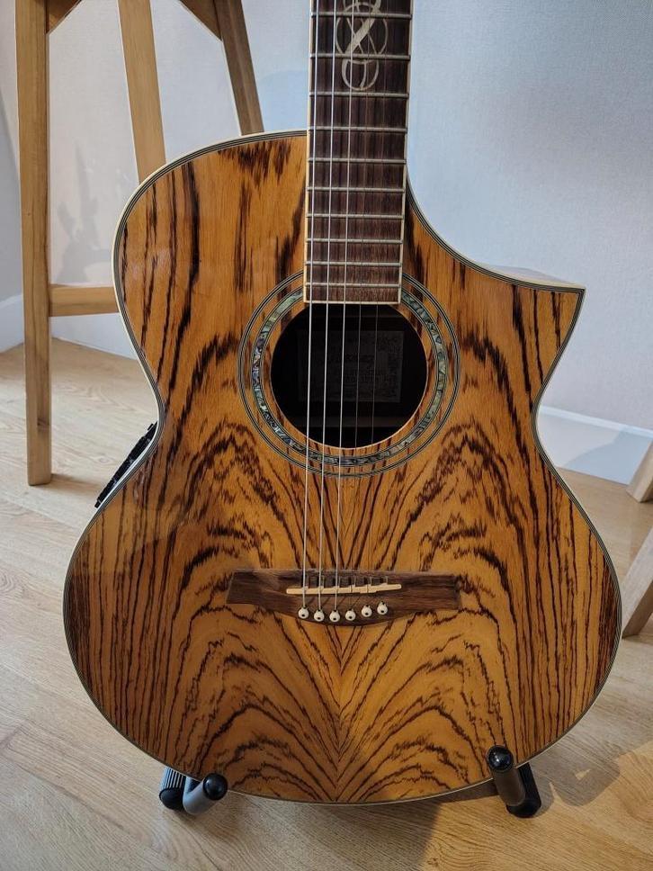 Ibanez Akoustische gitaar Zebrawood, Musique & Instruments, Instruments à corde | Guitares | Acoustiques, Utilisé, Guitare Western ou Guitare Folk