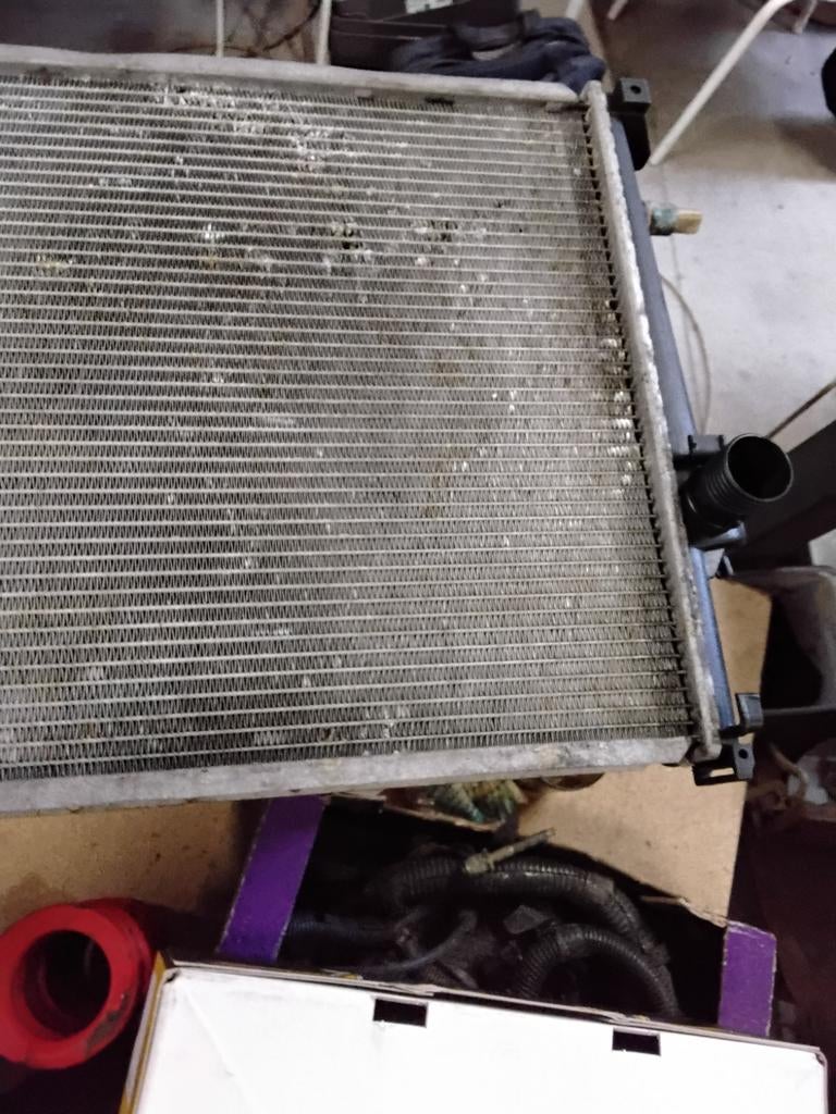 Radiateur BMW E36 318i/318ti /323ti, Enlèvement ou Envoi, BMW