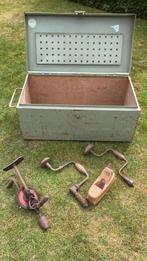 Ijzeren gereedschapskist met inhoud, Ophalen, Gebruikt