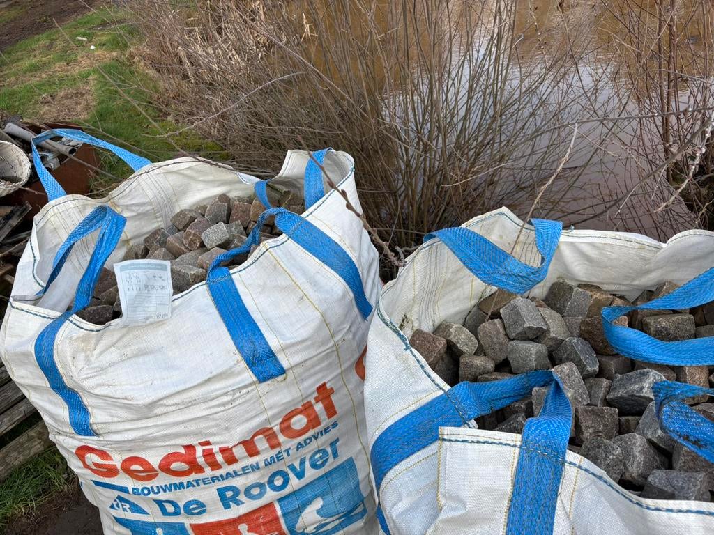 Kinderkoppen, kinderkopjes (in 5 big bags), Jardin & Terrasse, Pavé & Dalles, Utilisé, Briques, 10 m²² ou plus, Enlèvement