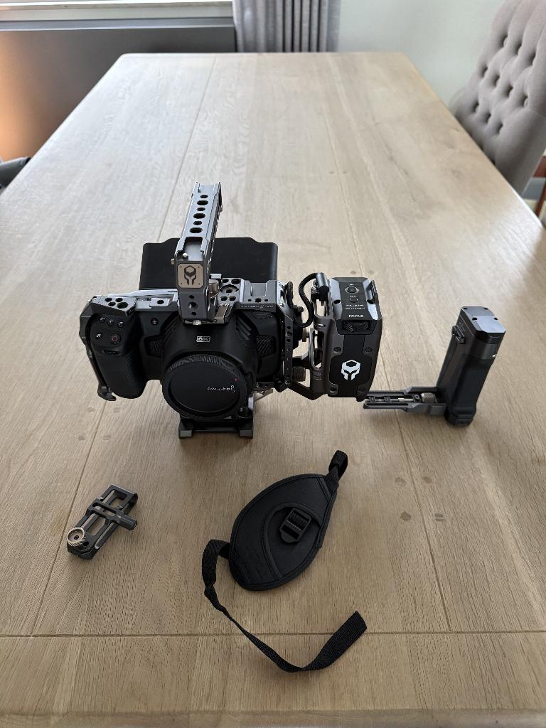 Blackmagic Cinema Pocket 6K camera, Ophalen, Zo goed als nieuw, Camera, Overige merken