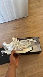Chanel runners, Wit, Ophalen of Verzenden, Zo goed als nieuw, Sneakers