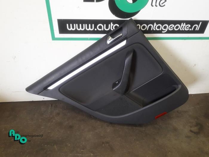 Revêtement portière 4portes arrière gauche d'un Volkswage, Autos : Pièces & Accessoires, Habitacle & Garnissage, Volkswagen, Utilisé