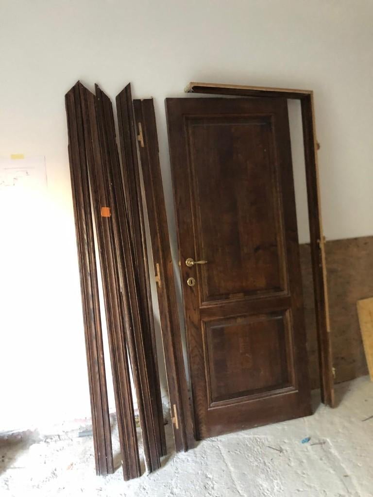 Portes en chêne, Enlèvement