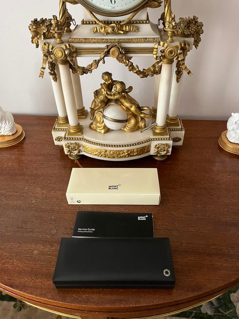 Stylo à bille Mont Blanc Star Walker Doué NEUF (cadeau)., Collections, Neuf, Avec boîte, Stylo à bille, Enlèvement