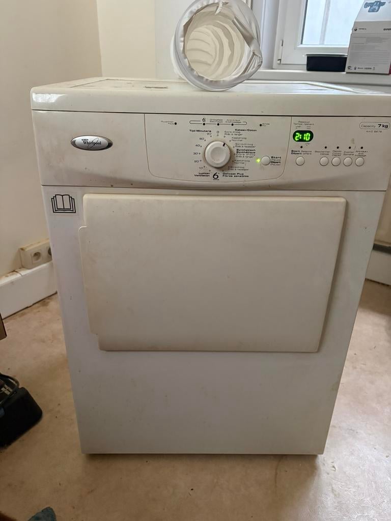 Droogkast Whirlpool + metalen tafels FEDAM (GRATIS), Ophalen, Gebruikt, Luchtafvoer