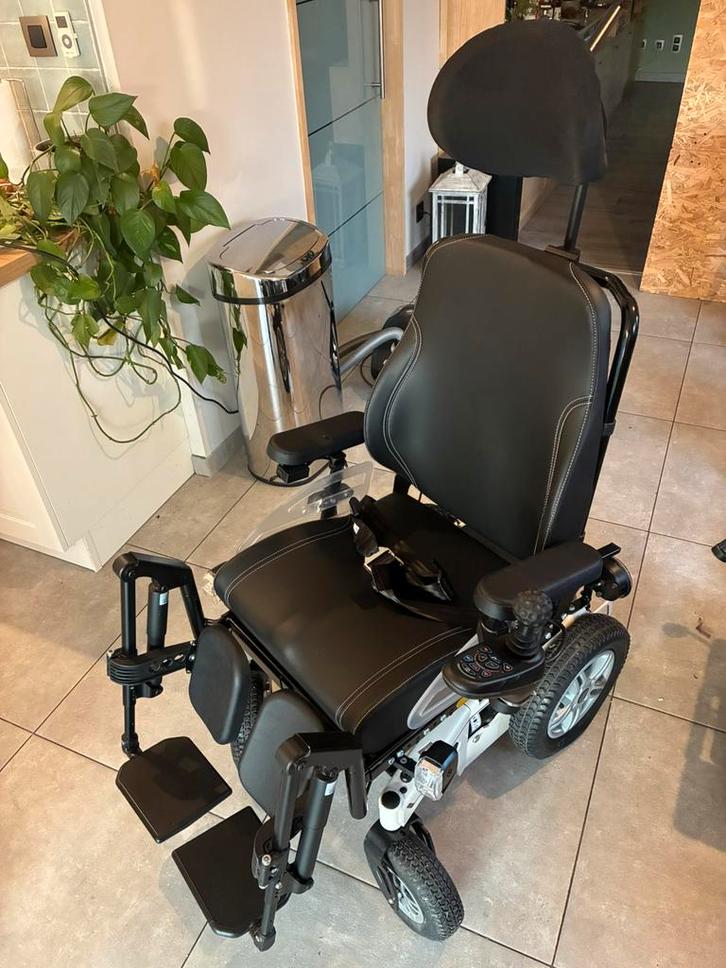 Ottobock B400 elektrische rolstoel, Diversen, Rolstoelen, Zo goed als nieuw, Elektrische rolstoel, Ophalen