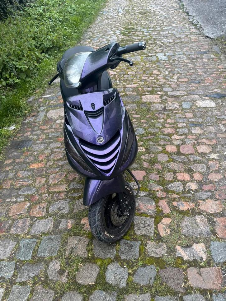 Zip 70cc a klasse, Fietsen en Brommers, Elektrische fietsen, Zo goed als nieuw, Ophalen of Verzenden