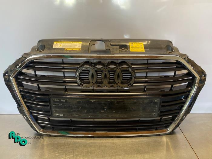 Calandre d'un Audi A3 (A3 12-), -, 3 mois de garantie, Audi, Utilisé
