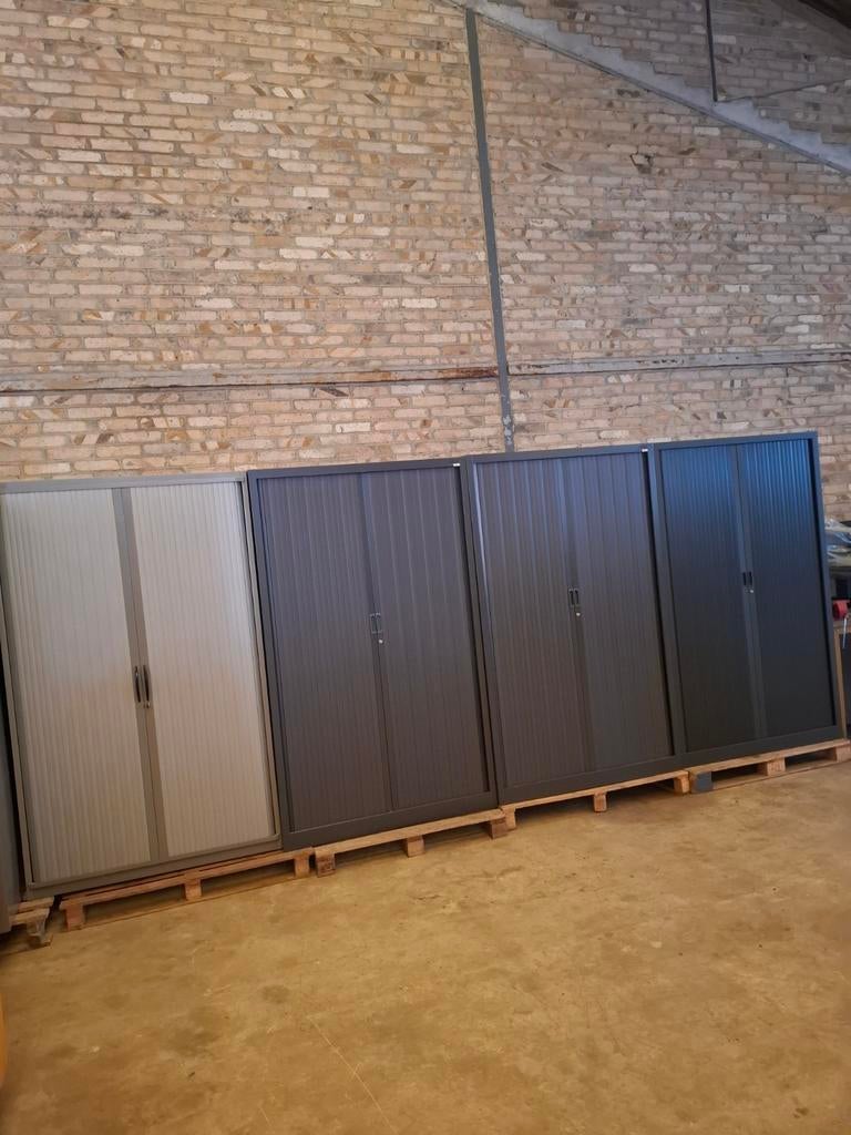 Metalen gordijnkasten, Huis en Inrichting, Kasten | Roldeurkasten en Archiefkasten, Ophalen of Verzenden, Metaal