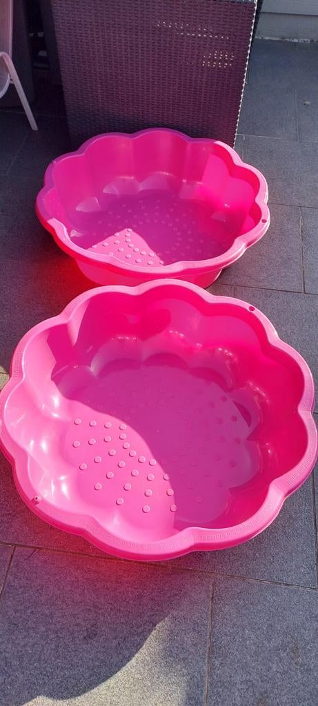 Double bac à sable forme de fleurs, Enlèvement