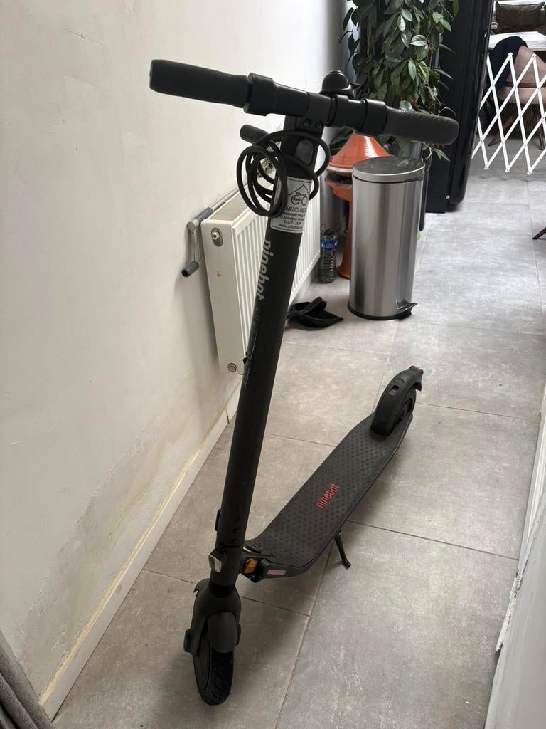 Electrische step - E step - ninebot f25e, Enlèvement, Comme neuf, Step électrique (E-scooter)