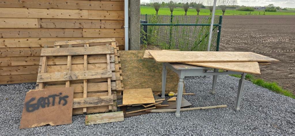 Gratis brandhout, Ophalen