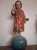 Houten neogotisch beeld. KIND JEZUS, Ophalen